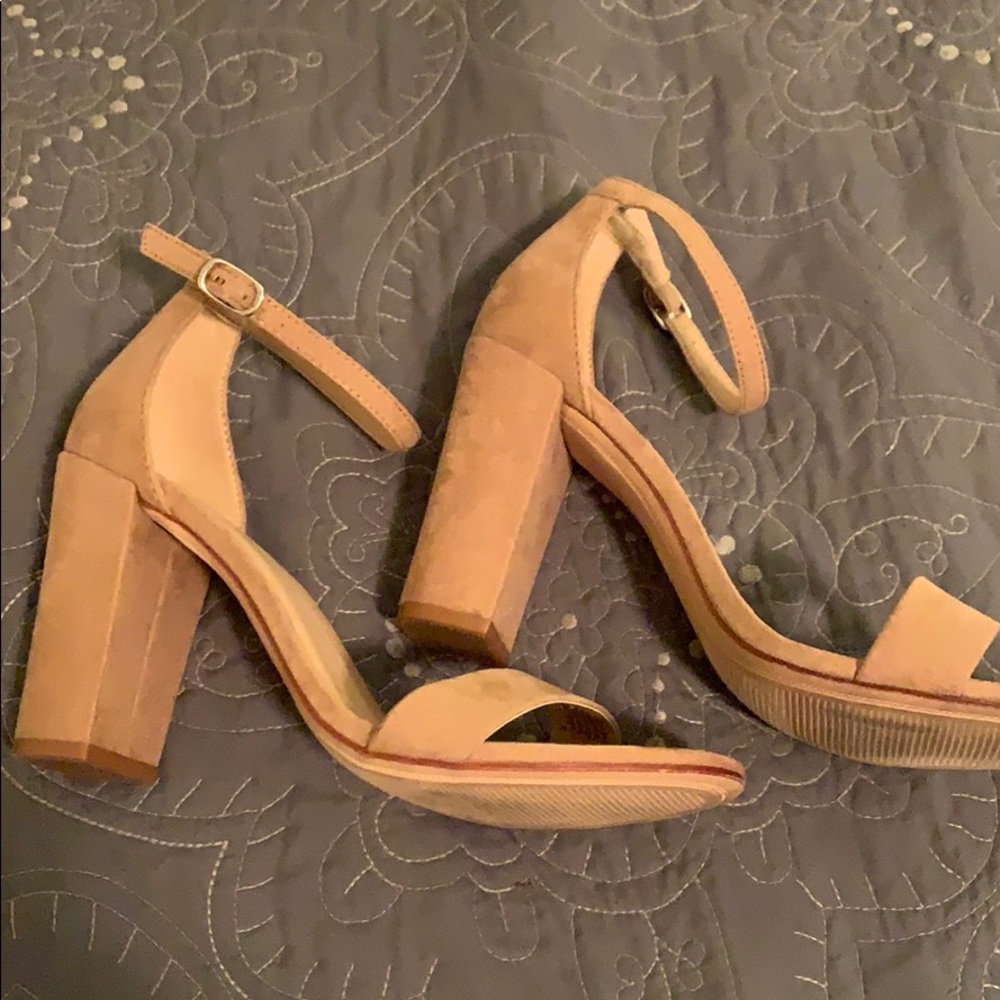Nude heels